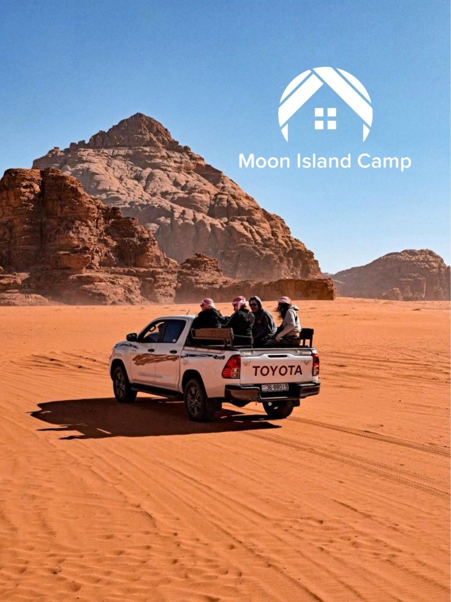 Moon Island Camp 5* Wadi Rum